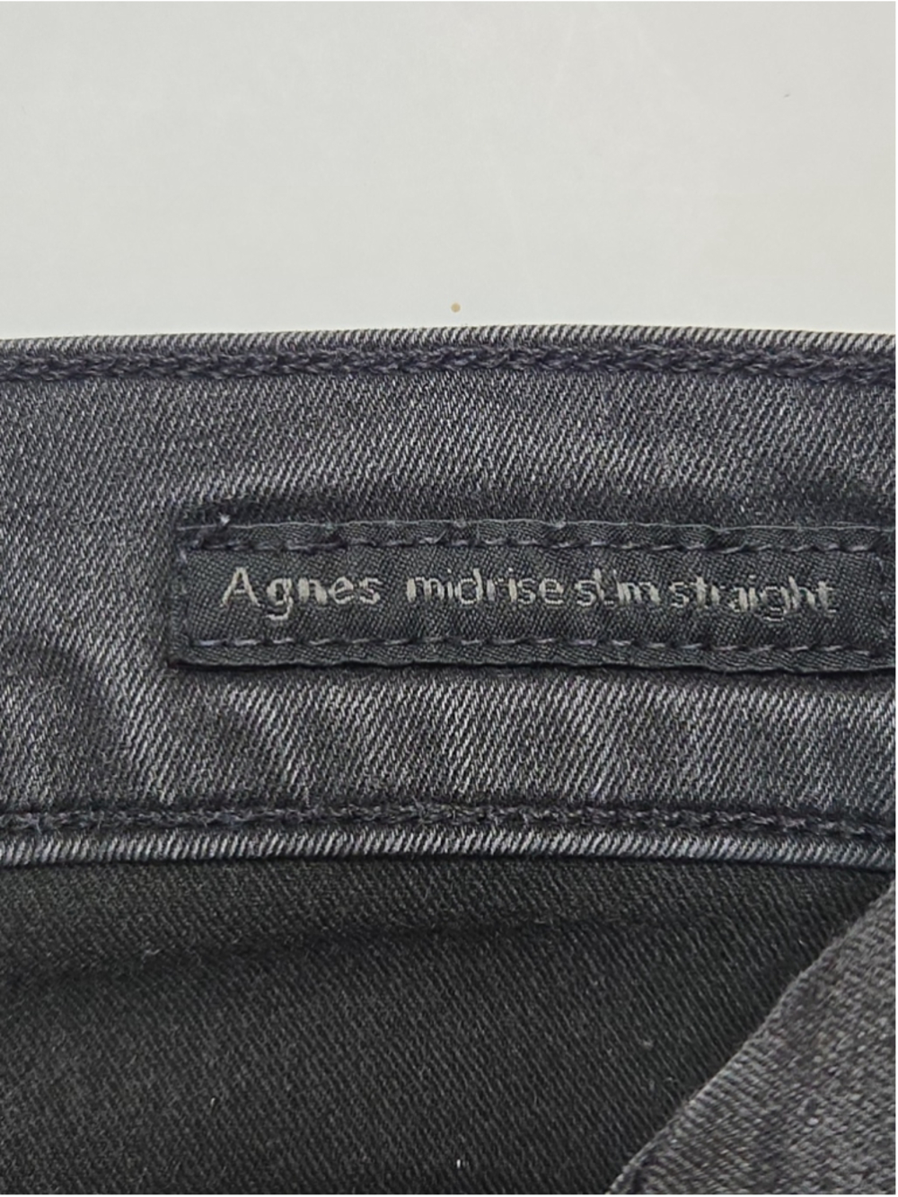 Citizens of Humanity Agnes 26 Faded Black Slim Straight Midrise Jean Denim - Picture 5 of 10